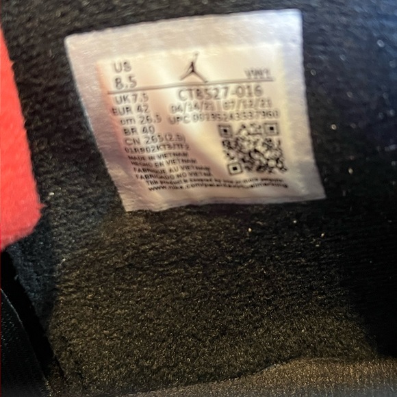 Jordan 4 Red Thunder - Picture 7 of 7